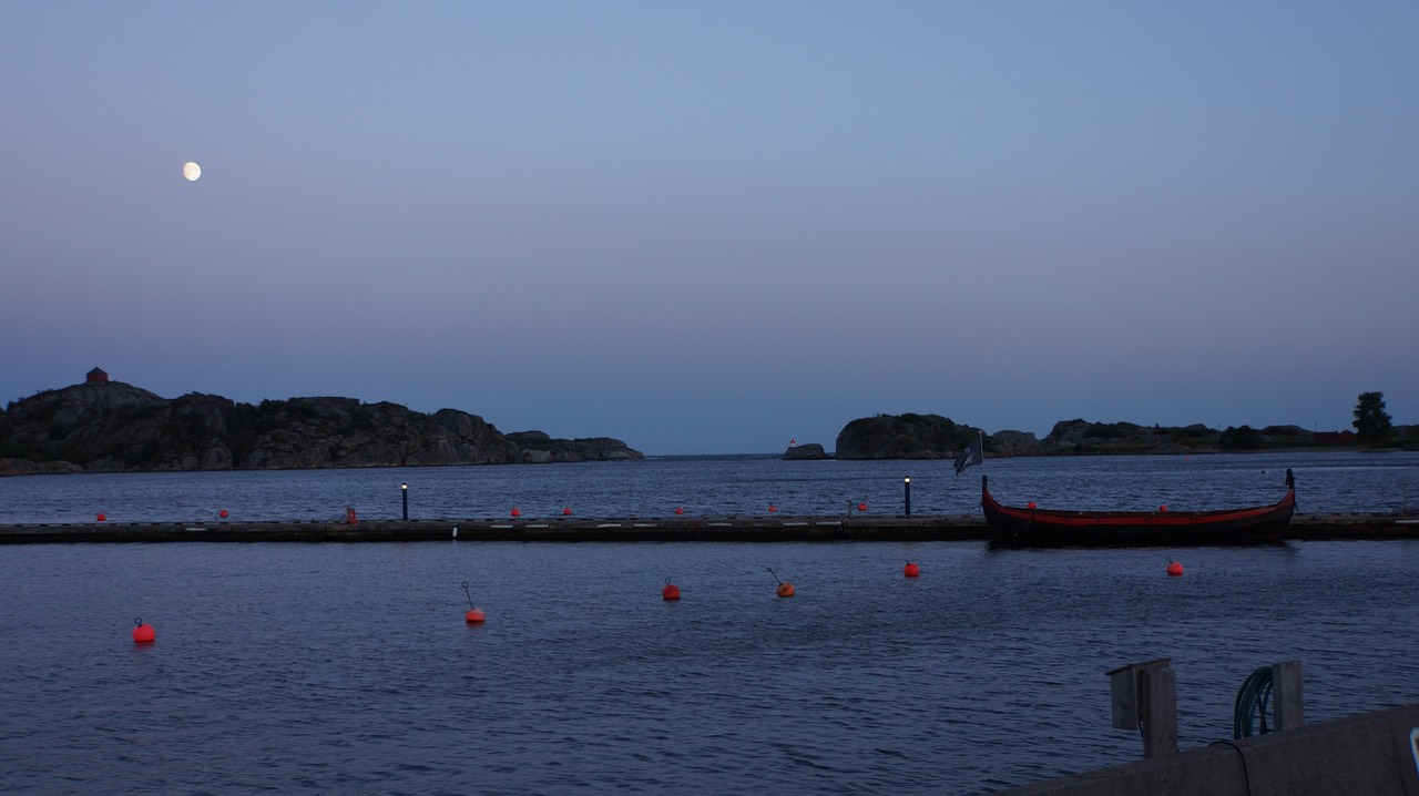 081813 3 Night skies Stavern