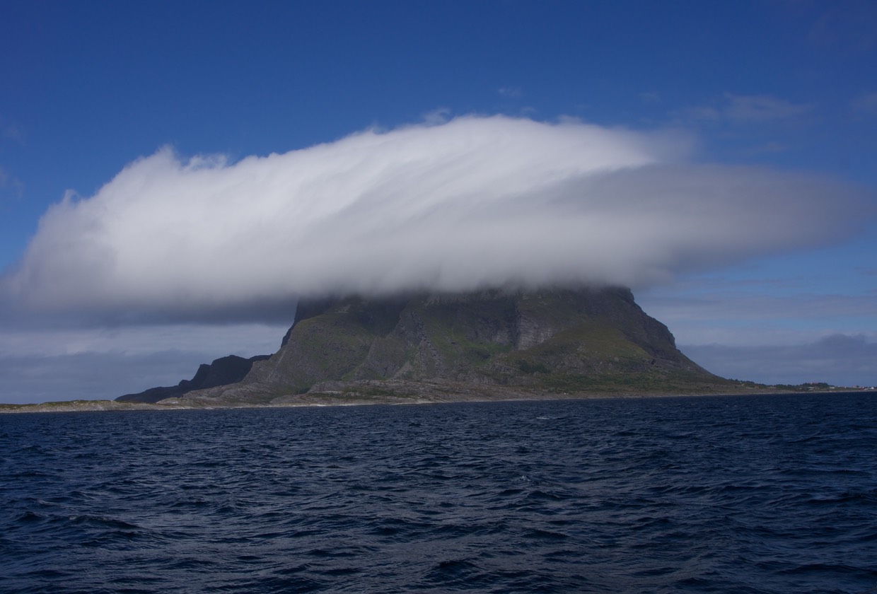 140623 5 Sailing Sandnessjoen to Lovund