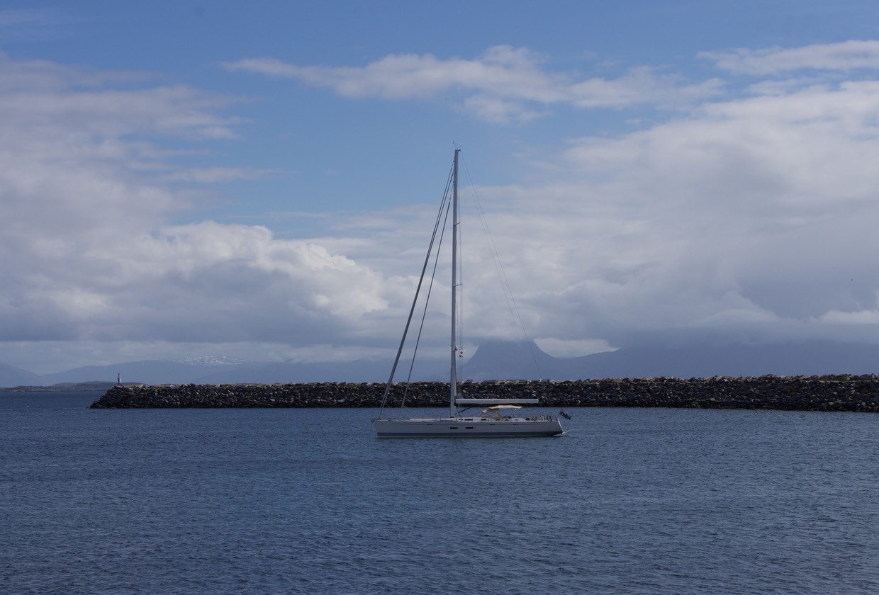 140623 6 Lovund Katherine on anchor in eastern harbour