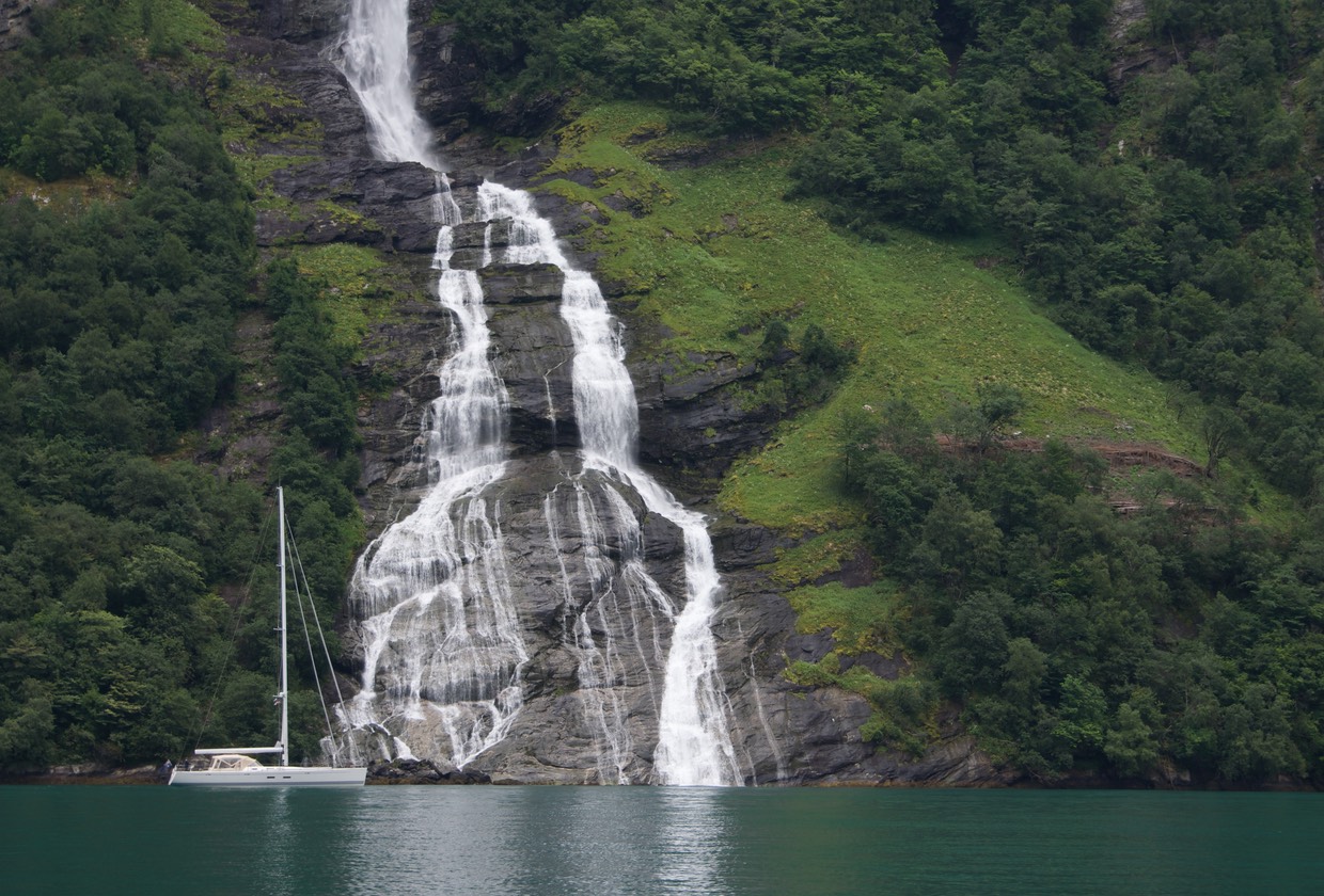 140803 15 Geiranger Fjord Waterfall Katherine