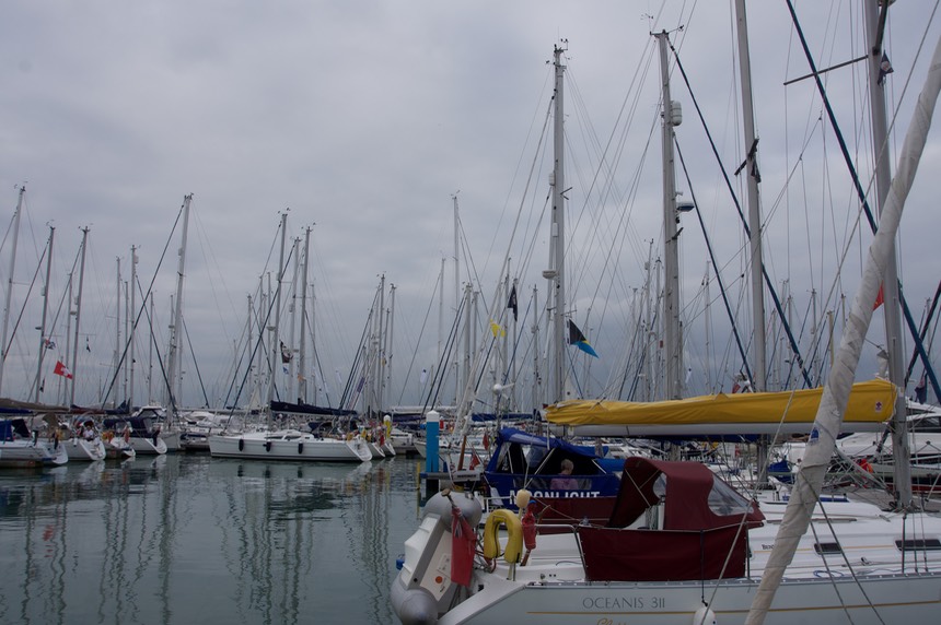 140927 16 Yarmouth so many boats