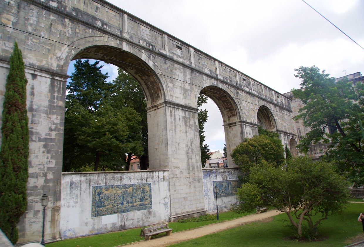 160817 Aquaduct Lisbon