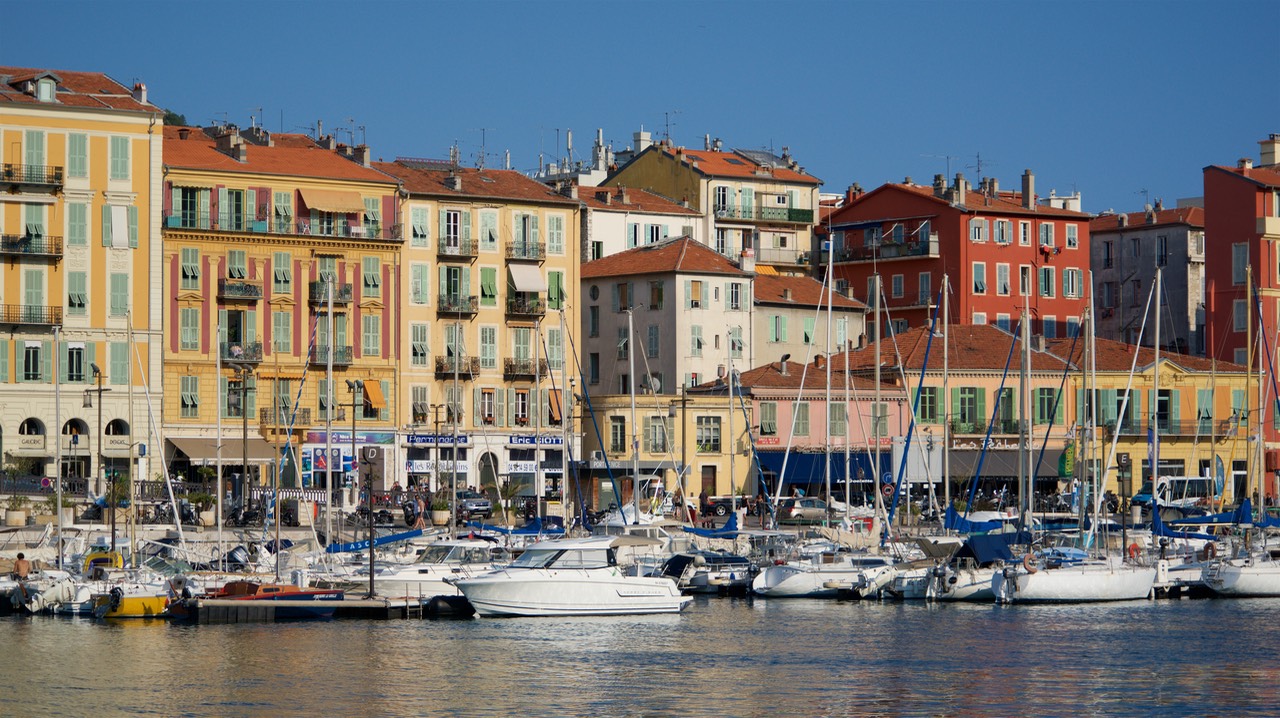 170527 2 Nice Harbour