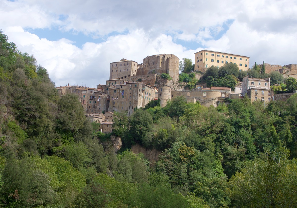 170912 Day 2 Road Trip Sorano Tuff Town