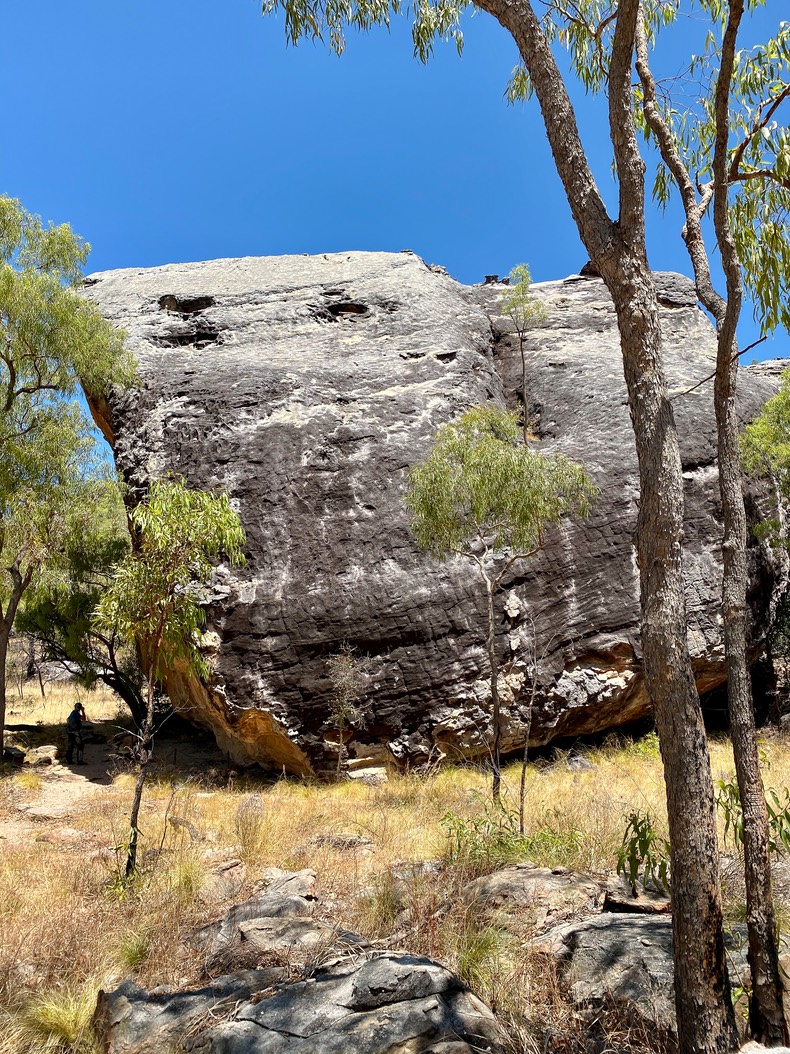 200924 Day 16 Port Douglas to Hann River Roadhouse-06 Split Rock