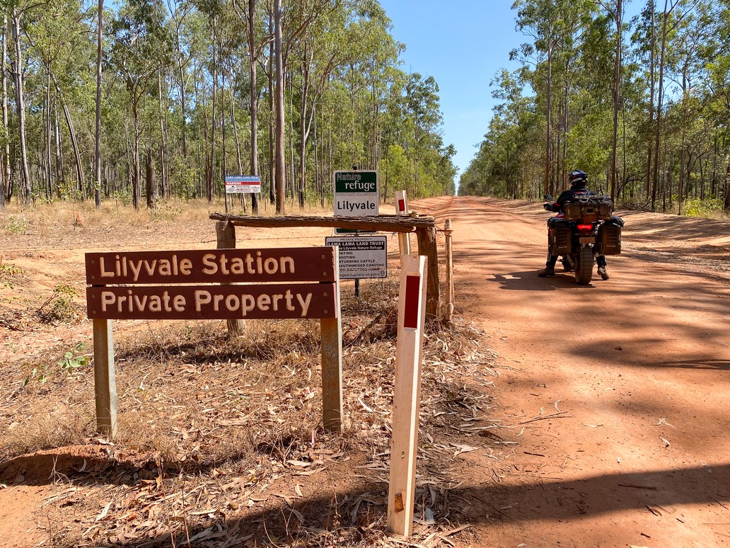 200925 Day 17 Hann River Roadhouse via Lillyvale to Coen-05 Gate to Lillyvale