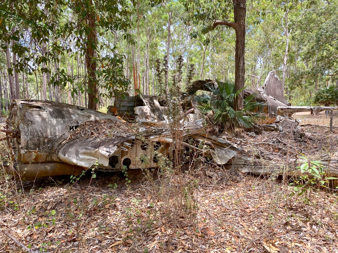 200928 Day 20 Cape York Loyalty Beach Bamaga 8 DC 1945 Wreck